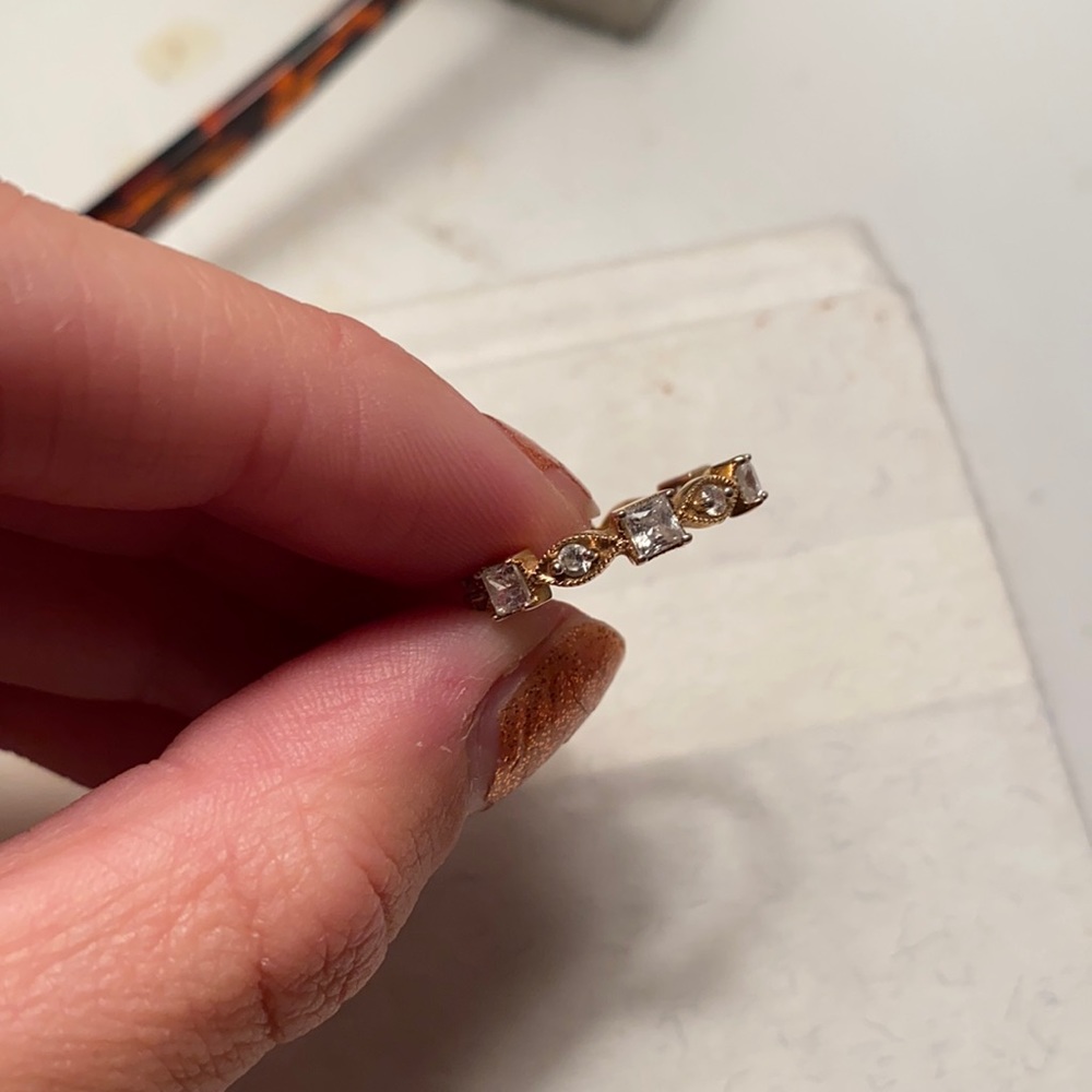 Ring - Picture 3 of 3